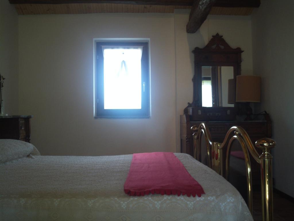 B&B Balestruccio Pombia Habitación foto